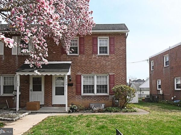 726 BUTTONWOOD STREET , NORRISTOWN, PA 19401