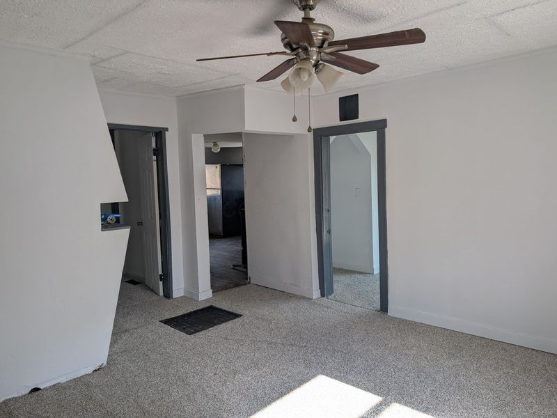 79 E Palmer Street , Jacksonville, OH 45740 Photo 6