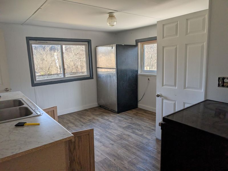 79 E Palmer Street , Jacksonville, OH 45740 Photo 8