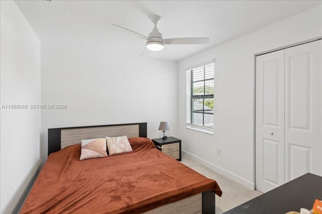 6018 Henderson Way, West Palm Beach, FL 33415 Photo