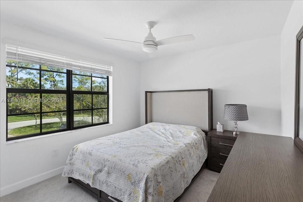 6018 Henderson Way, West Palm Beach, FL 33415 Photo