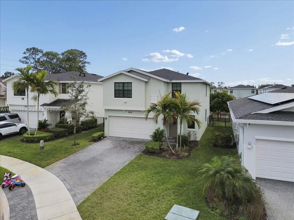 6018 Henderson Way, West Palm Beach, FL 33415 Photo