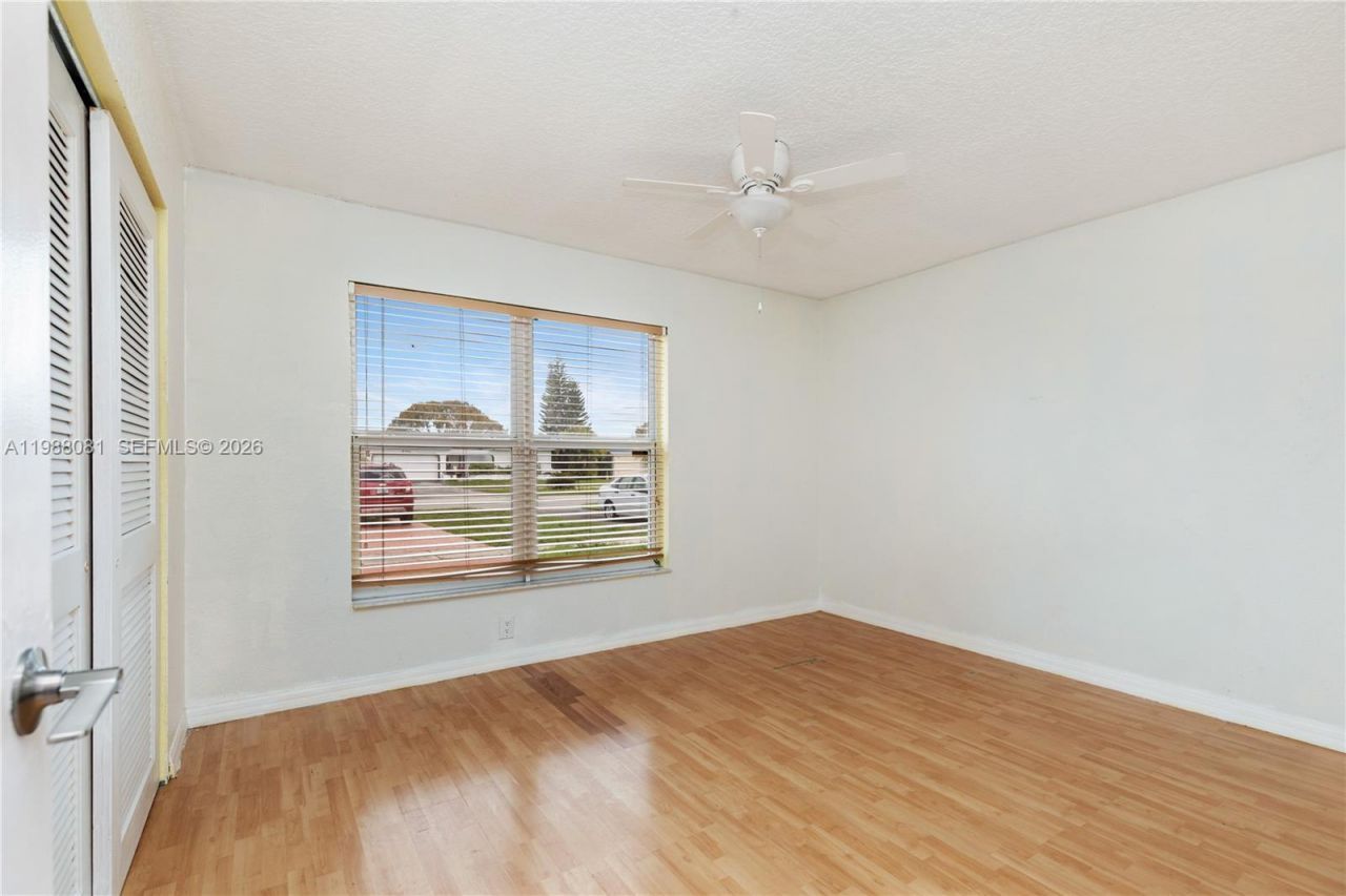 8970 Johnson St , Pembroke Pines, FL 33024 Photo