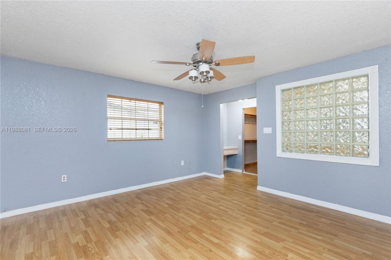 8970 Johnson St , Pembroke Pines, FL 33024 Photo