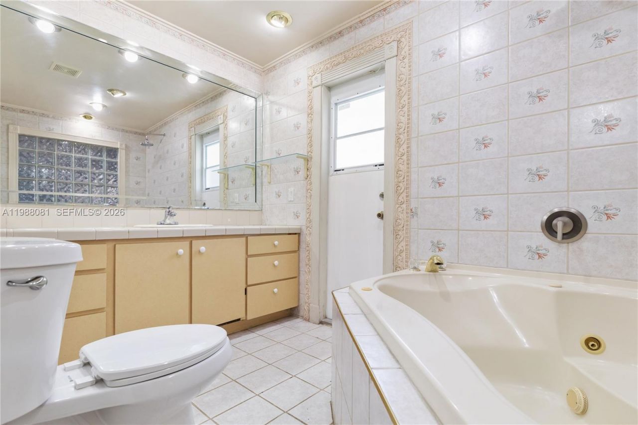 8970 Johnson St , Pembroke Pines, FL 33024 Photo