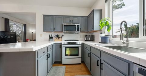 501 Warren Court, Reno, NV 89509 Photo