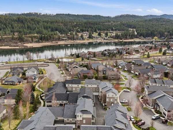 4453 W Greenchain LOOP, Unit 2, Coeur d'Alene, ID 83814