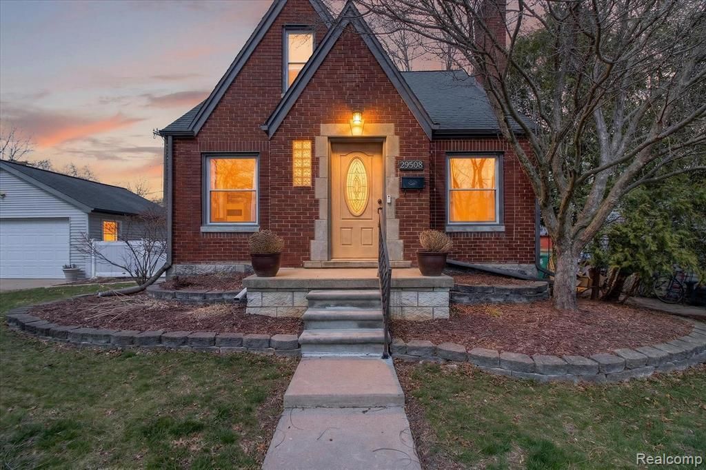 29508 Bock Street, Garden City, MI 48135 Main Photo