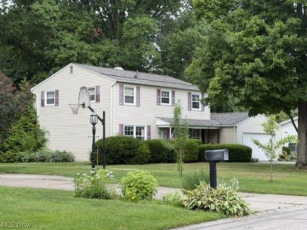 2775 Shady Lake Drive, Vermilion, OH 44089