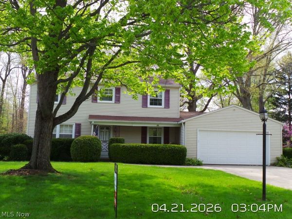 2775 Shady Lake Drive, Vermilion, OH 44089