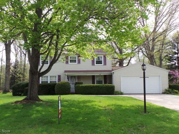 2775 Shady Lake Drive, Vermilion, OH 44089