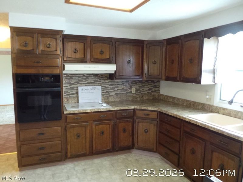 2775 Shady Lake Drive, Vermilion, OH 44089 Photo 2