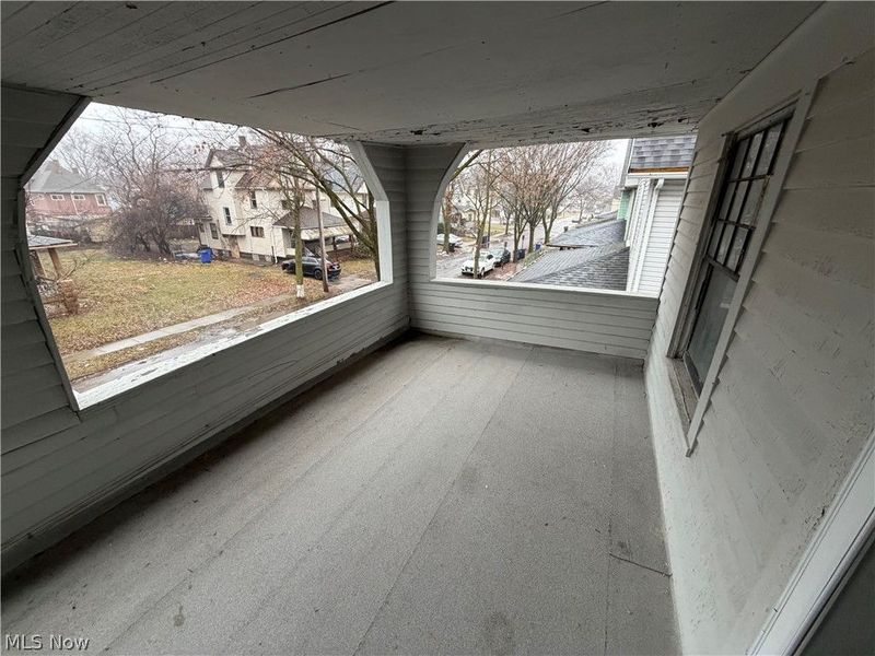 10724 Gooding Avenue, Cleveland, OH 44108 Photo 10