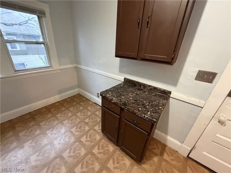 10724 Gooding Avenue, Cleveland, OH 44108 Photo 17