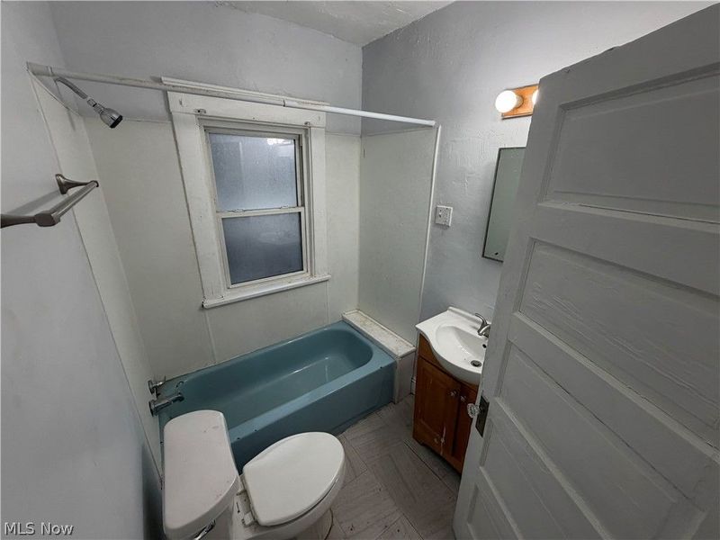 10724 Gooding Avenue, Cleveland, OH 44108 Photo 26