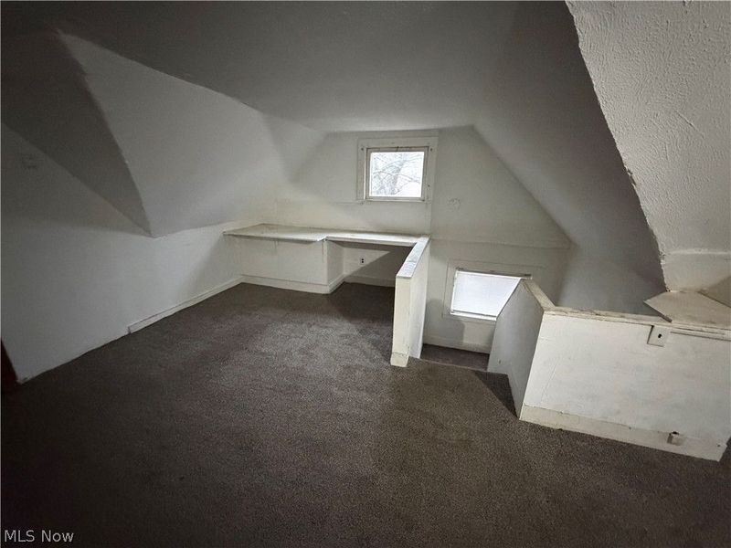 10724 Gooding Avenue, Cleveland, OH 44108 Photo 32