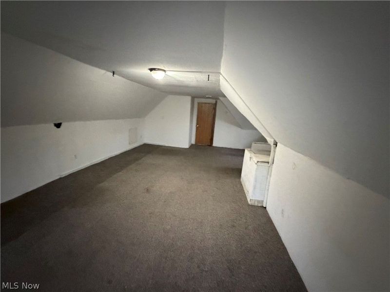 10724 Gooding Avenue, Cleveland, OH 44108 Photo 33