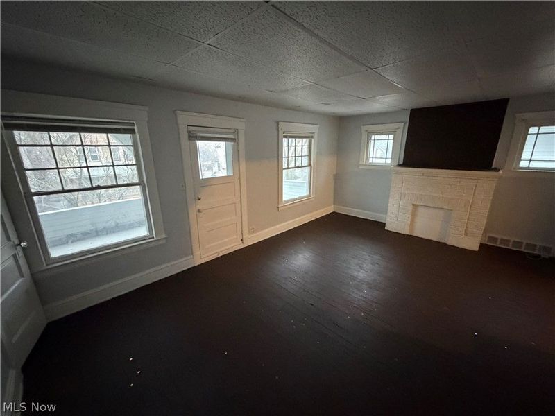 10724 Gooding Avenue, Cleveland, OH 44108 Photo 8