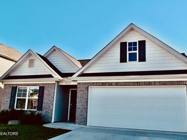 7513 Cottontail St, Corryton, TN 37721