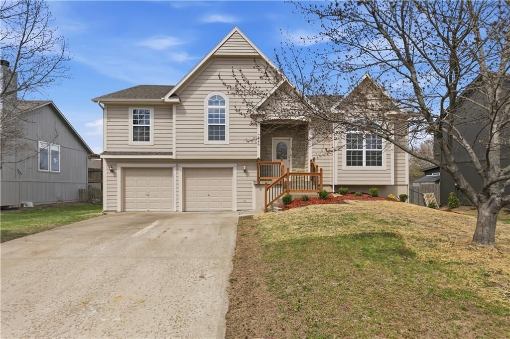 640 N Walnut Street, Gardner, KS 66030 Main Photo