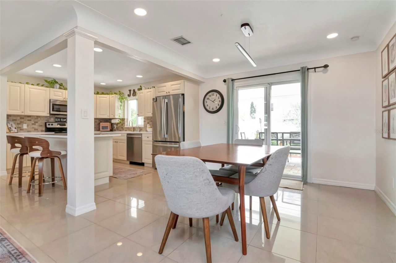 6468 17th Terrace N, Saint Petersburg, FL 33710 Photo