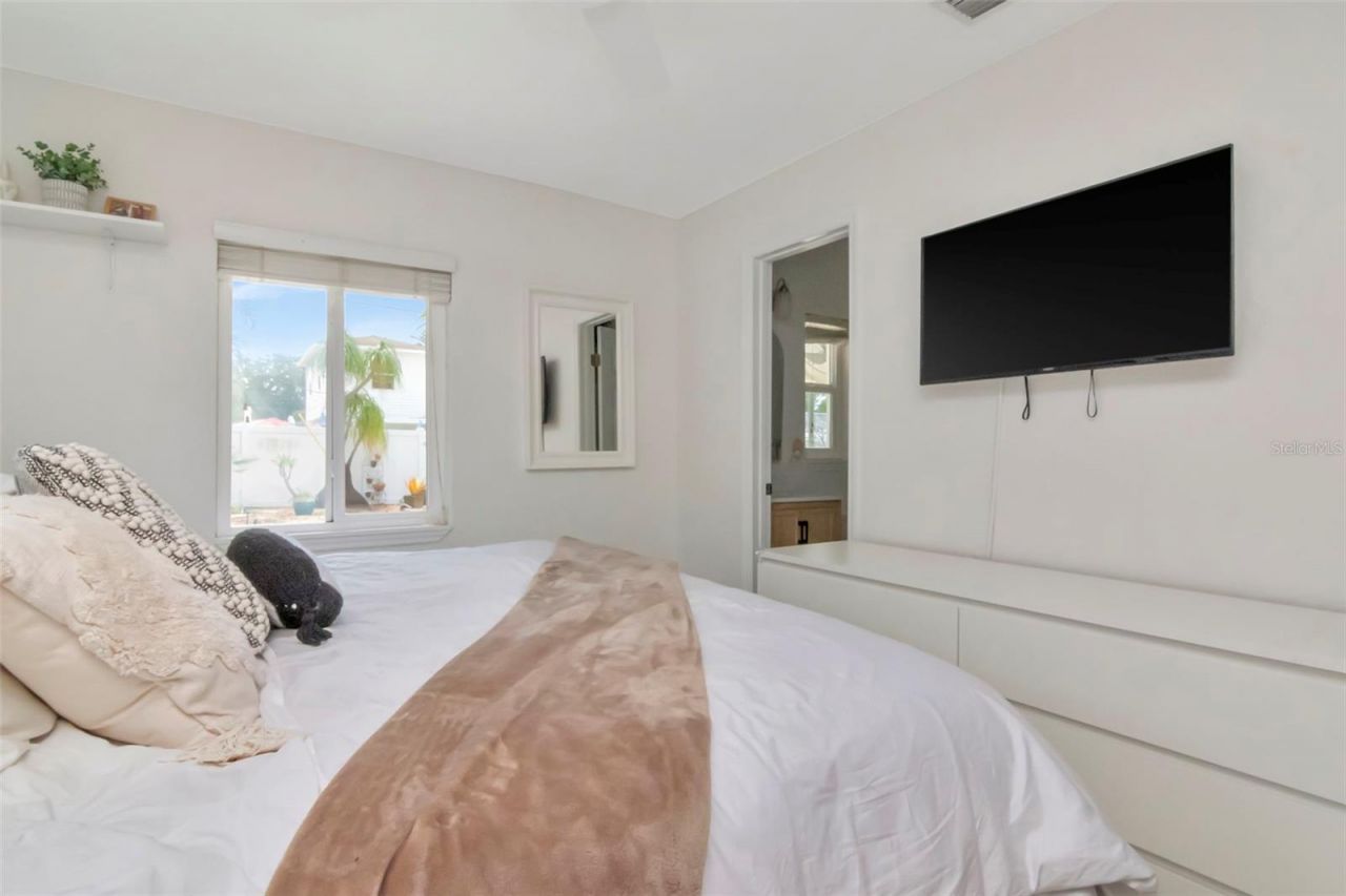 6468 17th Terrace N, Saint Petersburg, FL 33710 Photo