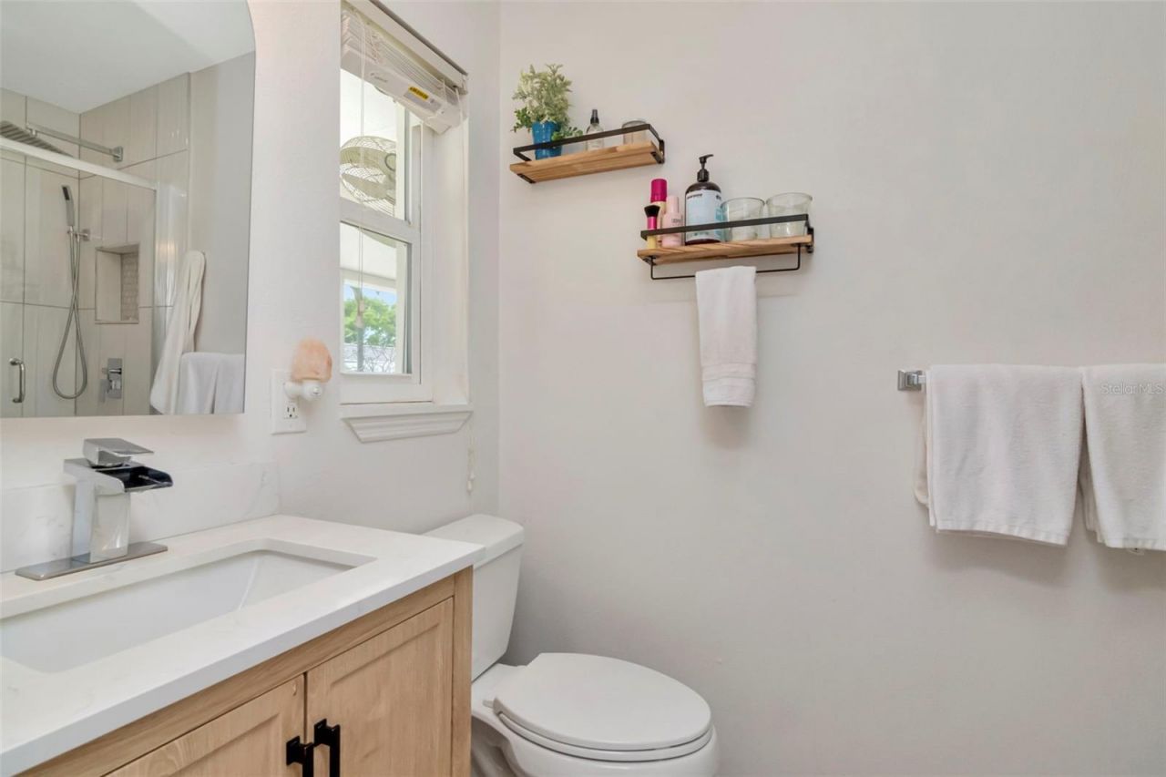 6468 17th Terrace N, Saint Petersburg, FL 33710 Photo