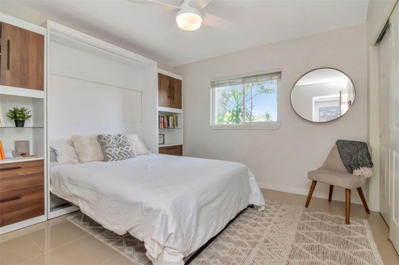 6468 17th Terrace N, Saint Petersburg, FL 33710 Photo