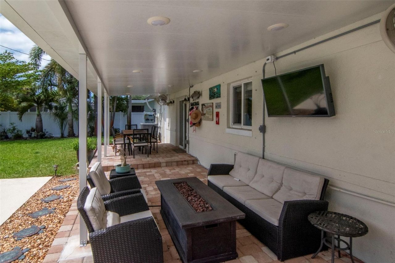 6468 17th Terrace N, Saint Petersburg, FL 33710 Photo