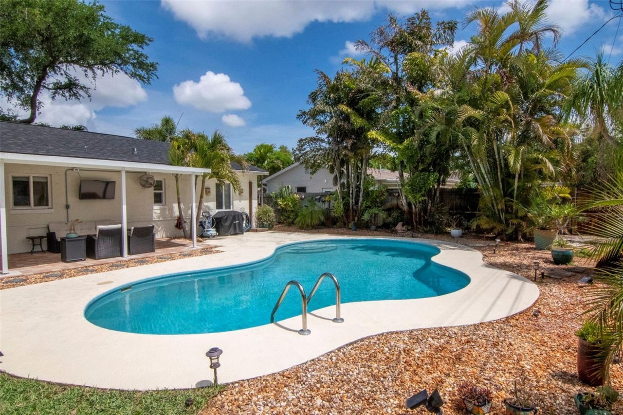 6468 17th Terrace N, Saint Petersburg, FL 33710 Photo