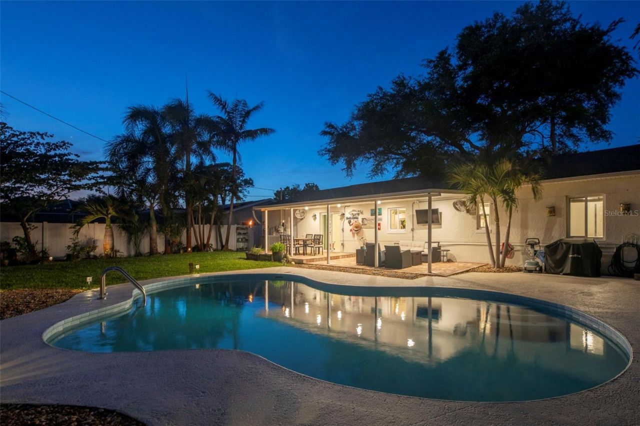 6468 17th Terrace N, Saint Petersburg, FL 33710 Photo