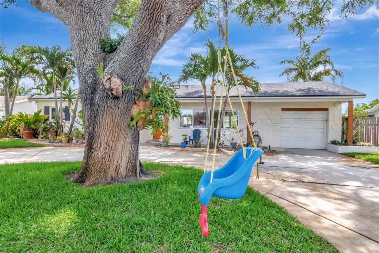 6468 17th Terrace N, Saint Petersburg, FL 33710 Photo