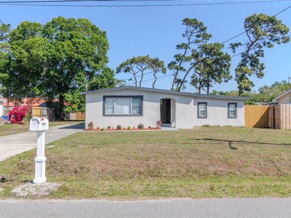 10889 124TH AVENUE , LARGO, FL 33778