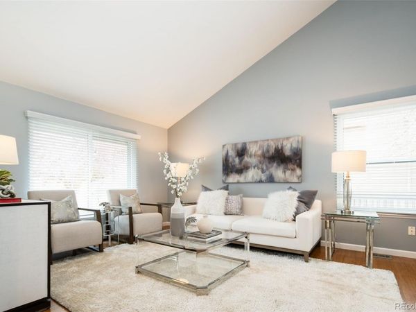 10101 E Caley Avenue, Englewood, CO 80111