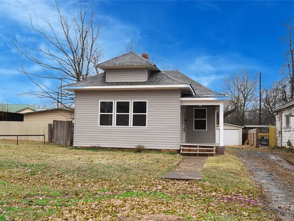 428 N K Street W, Muskogee, OK 74403