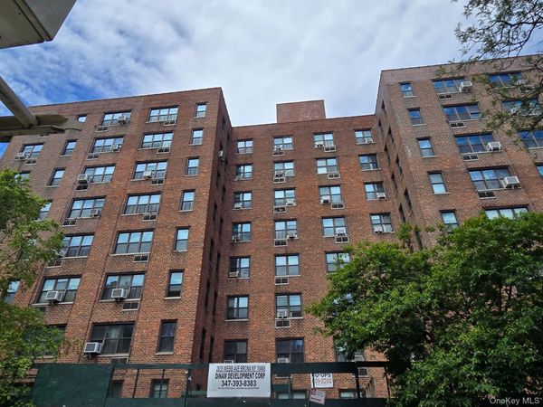 2835 Webb Avenue, Unit 2J, Bronx, NY 10468