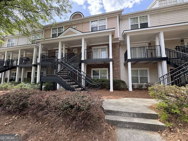 1035 Barnett Shoals Road, Unit 325, Athens, GA 30605