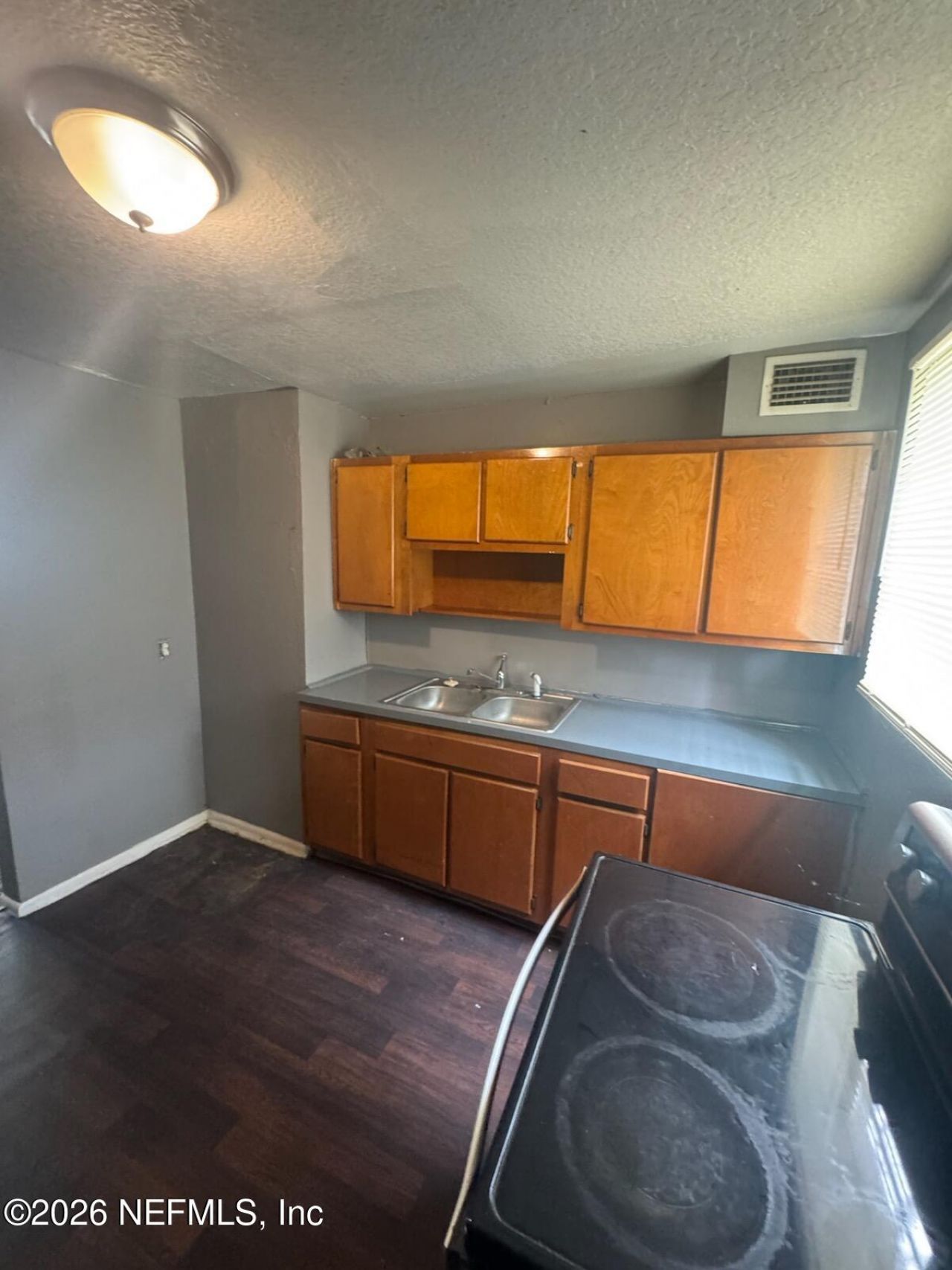 1658 W 10 Street, Jacksonville, FL 32209 Photo