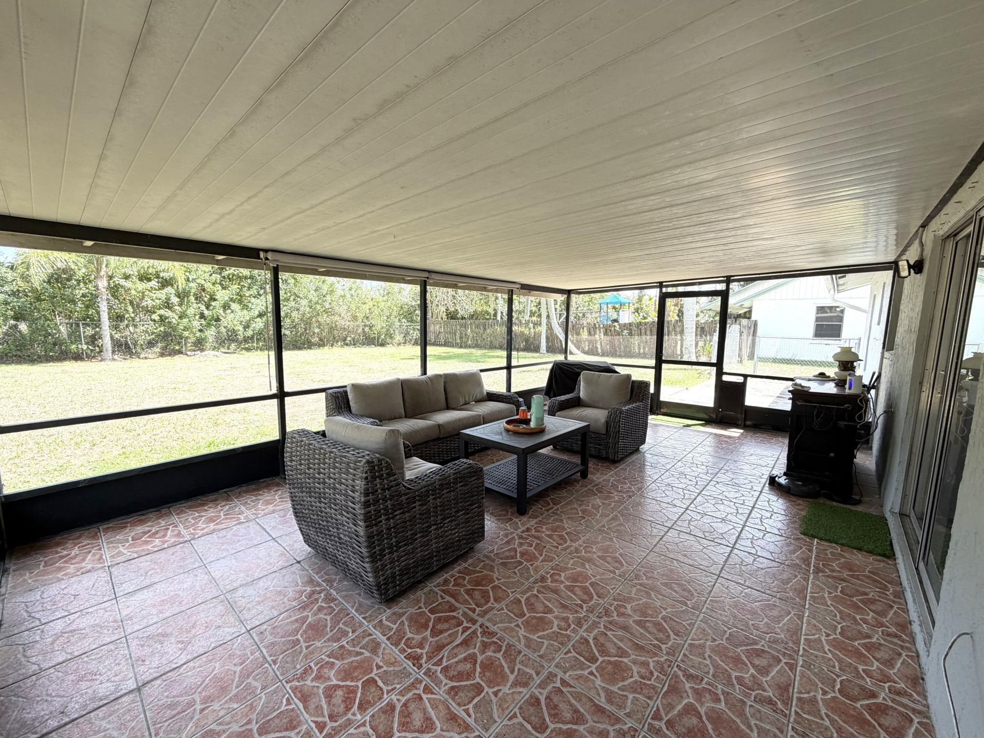 357 Las Palmas Street, Royal Palm Beach, FL 33411 Photo