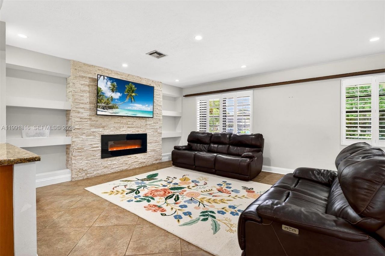 2600 SW 154th Ln, Davie, FL 33331 Photo