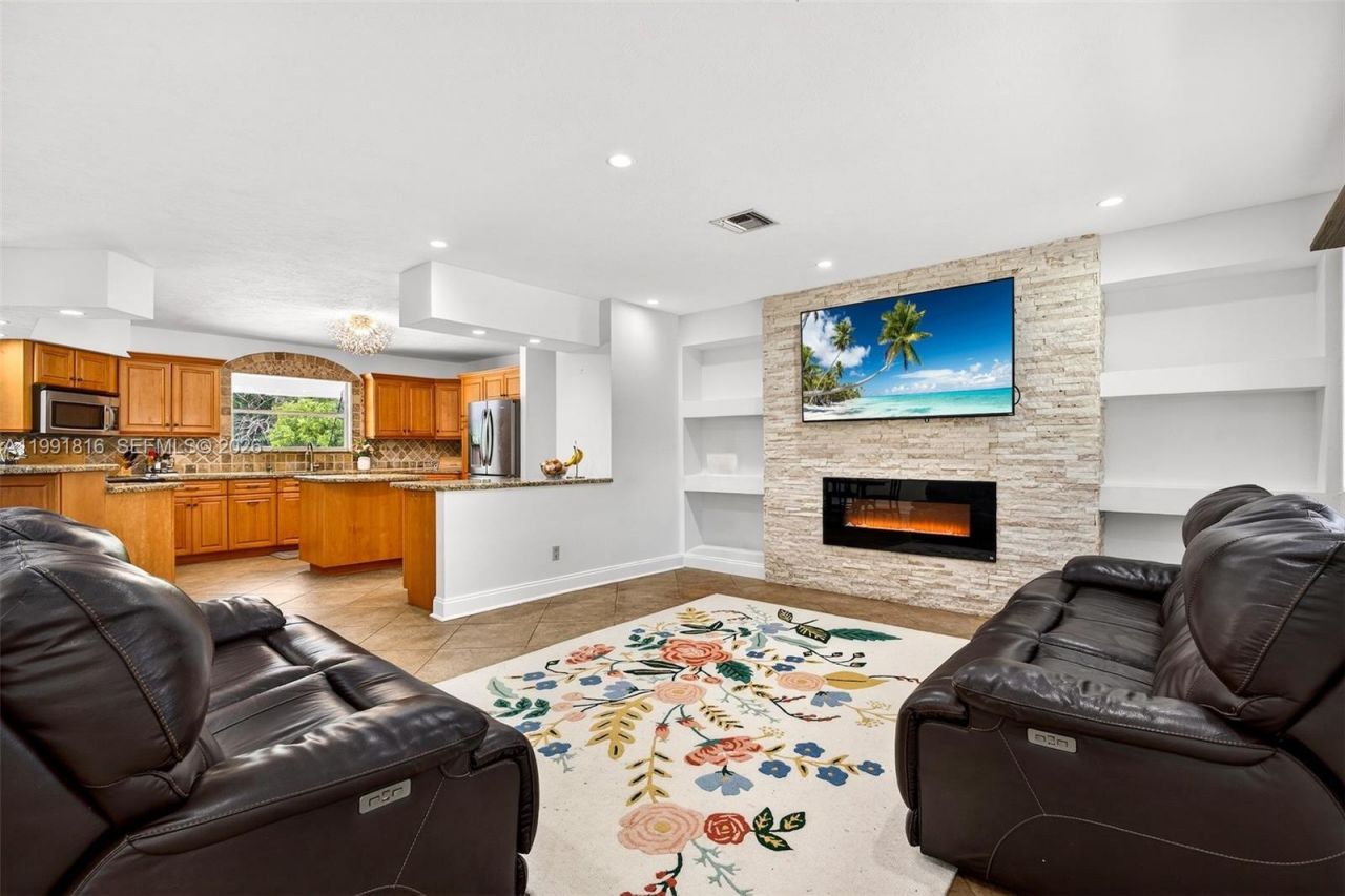 2600 SW 154th Ln, Davie, FL 33331 Photo