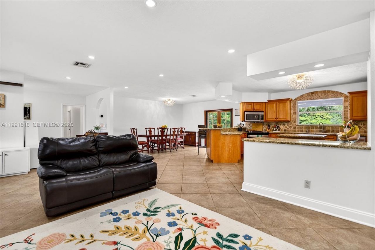 2600 SW 154th Ln, Davie, FL 33331 Photo