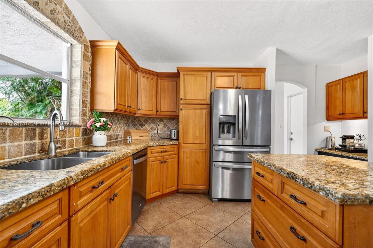 2600 SW 154th Ln, Davie, FL 33331 Photo