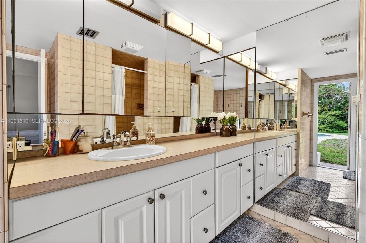 2600 SW 154th Ln, Davie, FL 33331 Photo