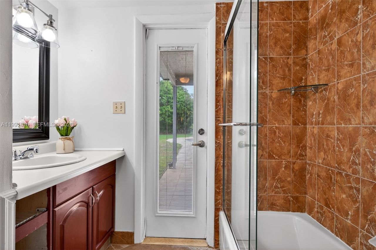 2600 SW 154th Ln, Davie, FL 33331 Photo