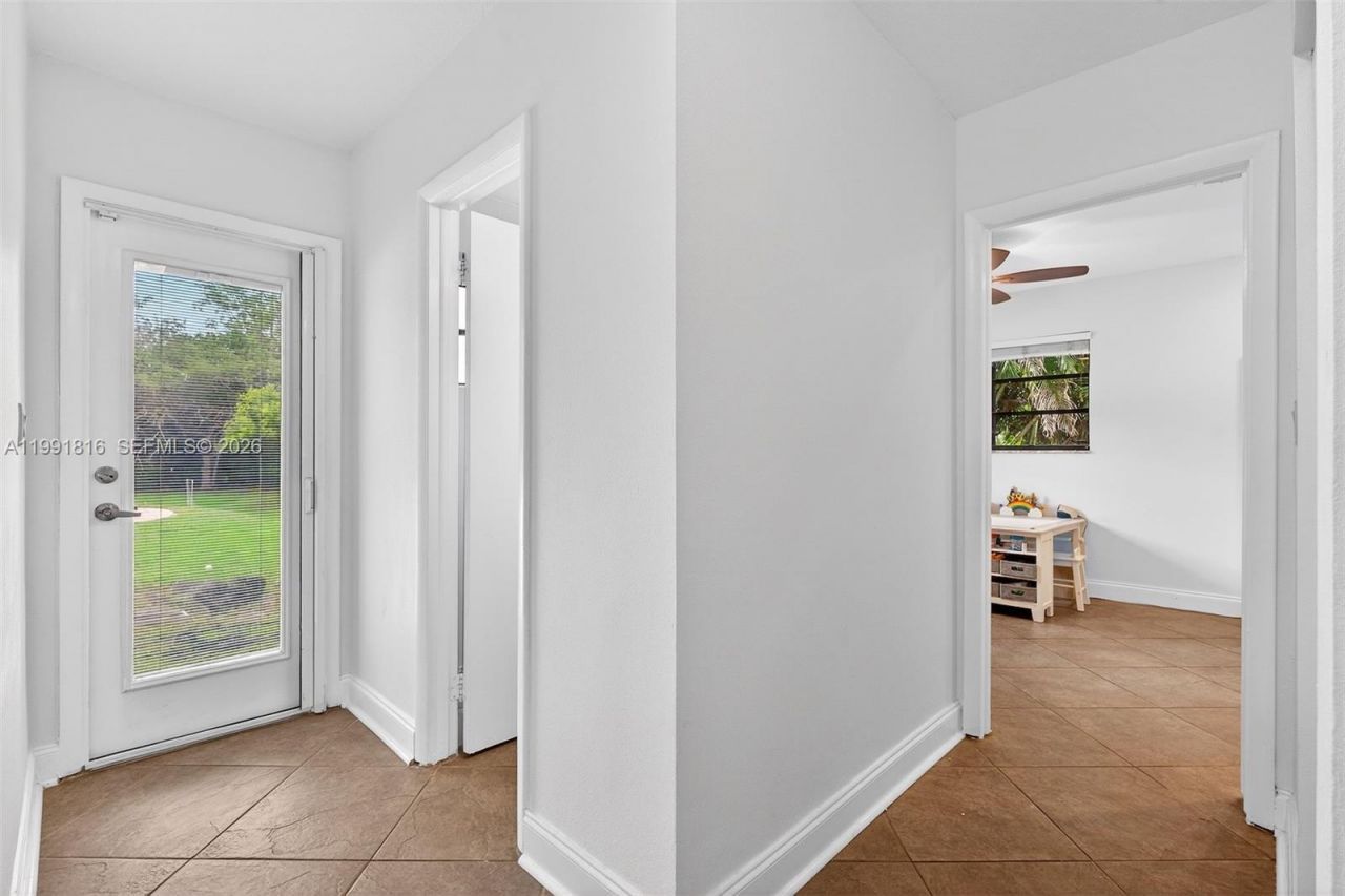 2600 SW 154th Ln, Davie, FL 33331 Photo