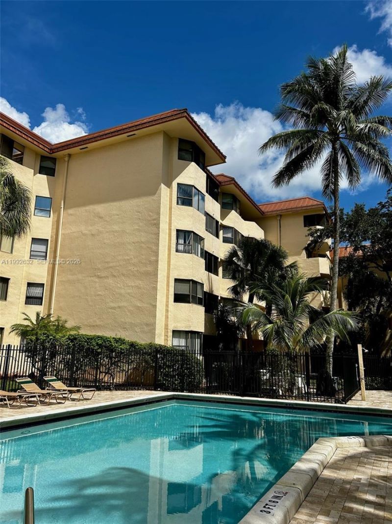 7451 NW 16th St , Unit 304, Plantation, FL 33313 Photo
