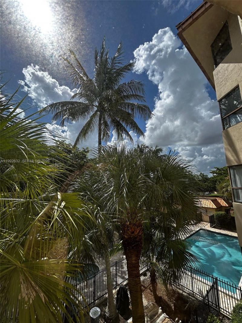 7451 NW 16th St , Unit 304, Plantation, FL 33313 Photo