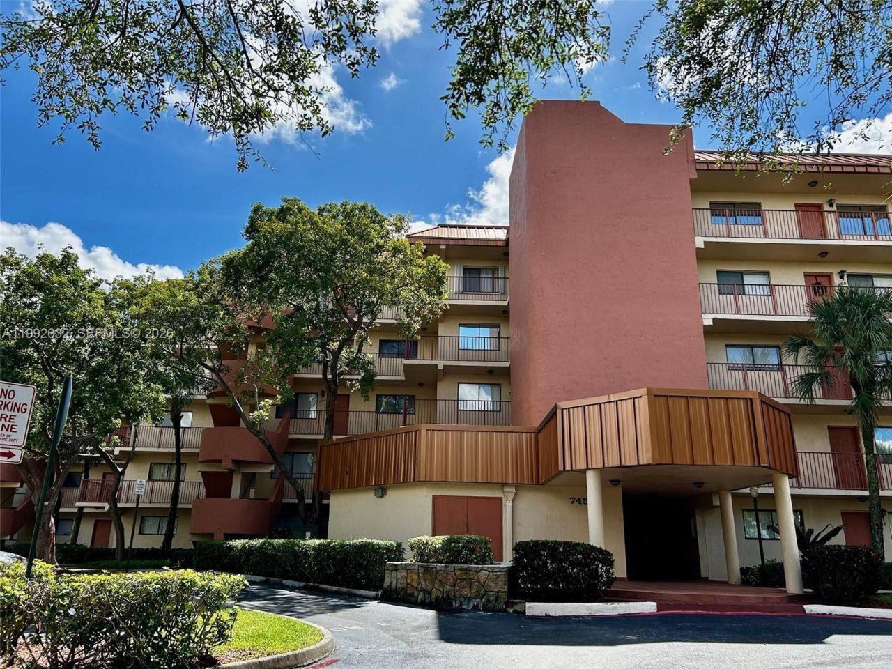 7451 NW 16th St , Unit 304, Plantation, FL 33313 Photo