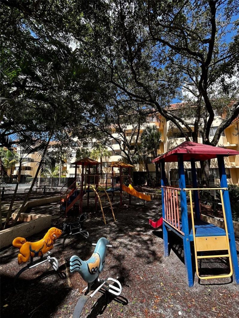 7451 NW 16th St , Unit 304, Plantation, FL 33313 Photo